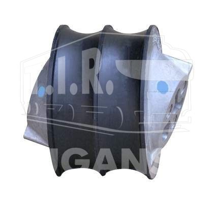 ENGINE MOUNTING