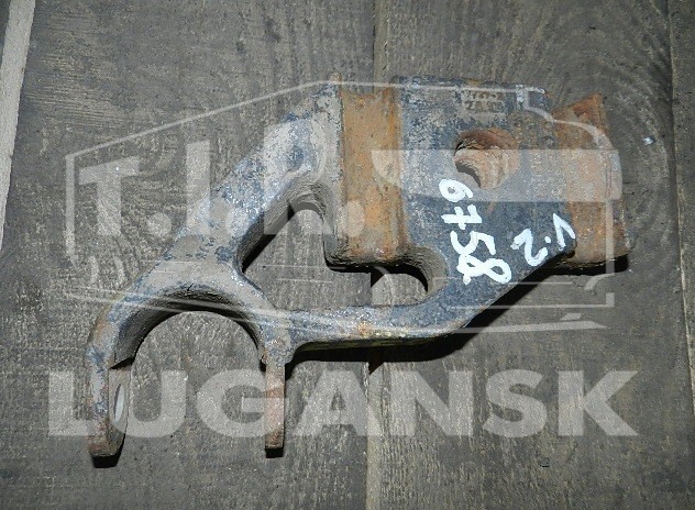 Опора переднего амортизатора нижняя левая