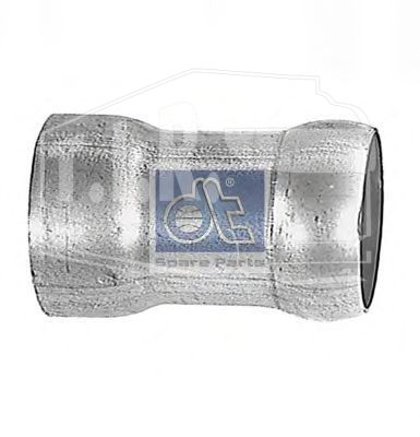 Connecting pipe