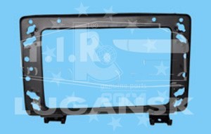 Рамка фары RH