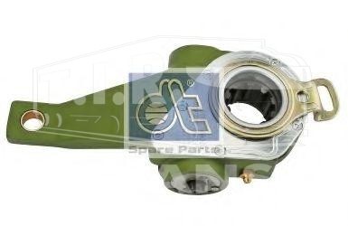 Трещетка лев перед