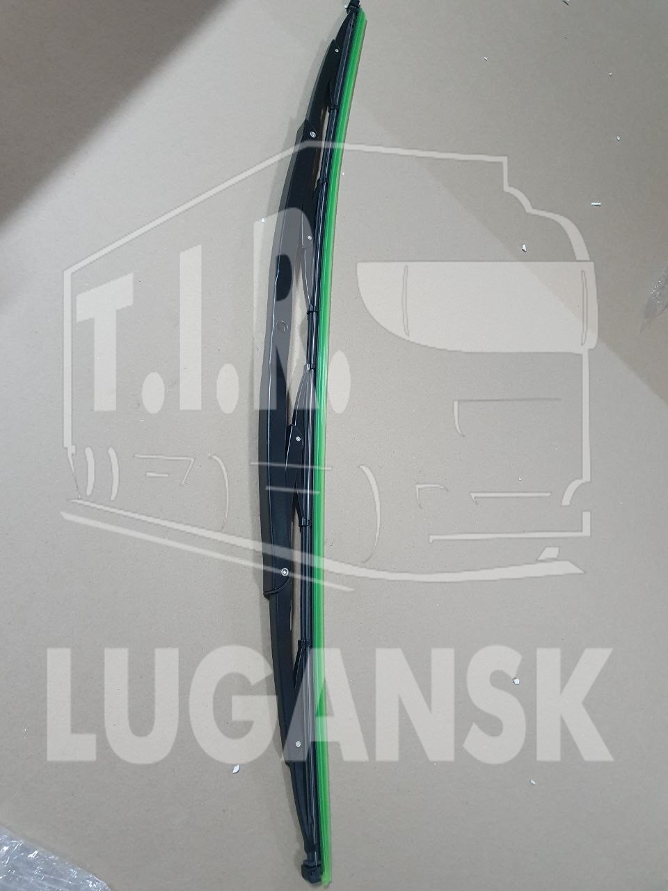 Щетка дворника 800 мм под болт