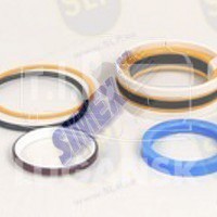 SEAL KIT STEERING CYL.