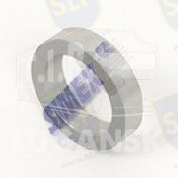 SPACER RING